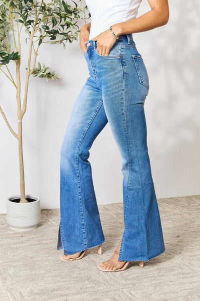 Effortlessly Trendy Slit Flare Jeans